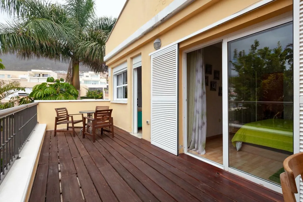 فيلا أذيخيفي Casa Elena